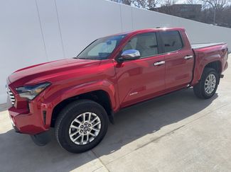 Used 2025 Toyota Tacoma 4x4 Double Cab video 1