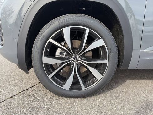 New 2026 Volkswagen Atlas SEL Premium R-Line AWD/4WD image 32