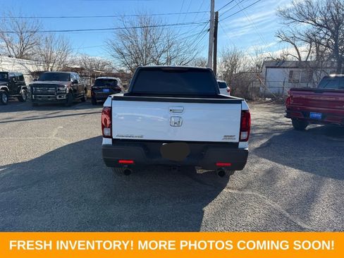 Used 2023 Honda Ridgeline Sport image 5
