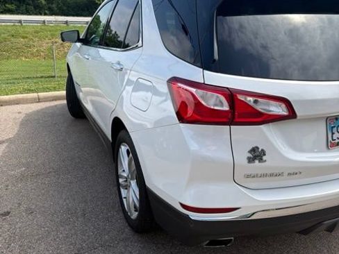 Used 2018 Chevrolet Equinox Premier AWD/4WD image 6
