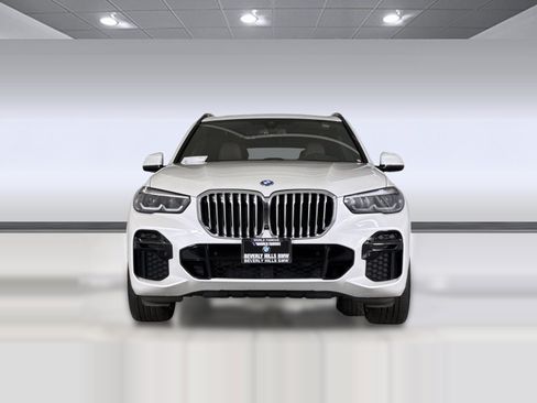 Used 2022 BMW X5 xDrive45e w/ M Sport Package AWD/4WD image 6