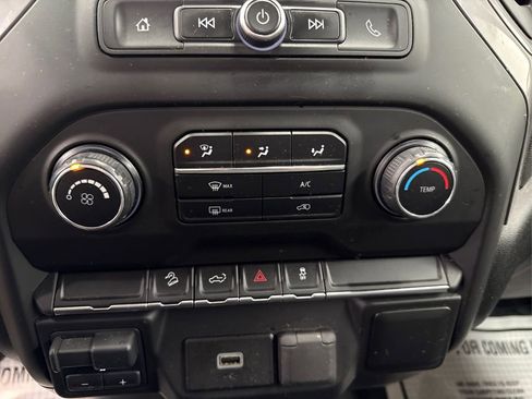 Used 2019 Chevrolet Silverado 1500 Custom Trail Boss w/ Custom Convenience Package image 29