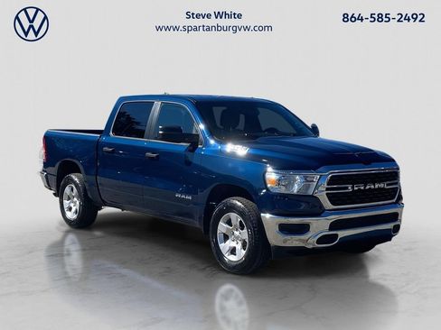 Used 2023 RAM 1500 Big Horn image 1