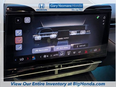 Used 2024 Lincoln Nautilus Reserve w/ Equipment Group 203A AWD/4WD image 33