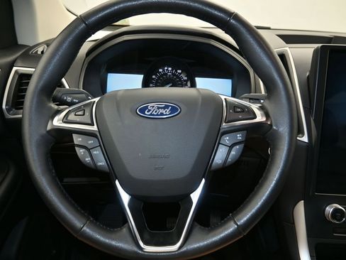 Used 2024 Ford Edge SEL AWD/4WD image 13