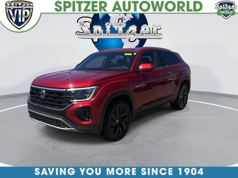 Used 2024 Volkswagen Atlas Cross Sport SE w/ Panoramic Sunroof Package AWD/4WD image 6