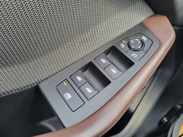 Used 2025 BMW 228i xDrive AWD/4WD image 12