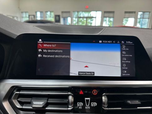 Used 2021 BMW 330i xDrive Sedan AWD/4WD image 59