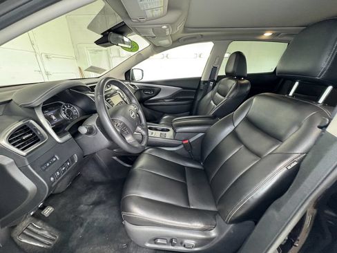 Used 2024 Nissan Murano SV AWD/4WD image 12