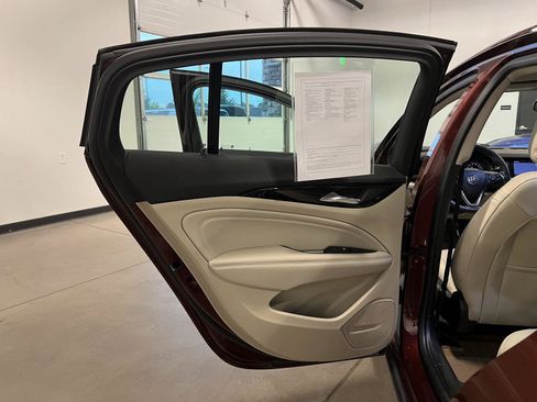 Used 2019 Buick Regal Essence w/ Driver Confidence Package I AWD/4WD image 32