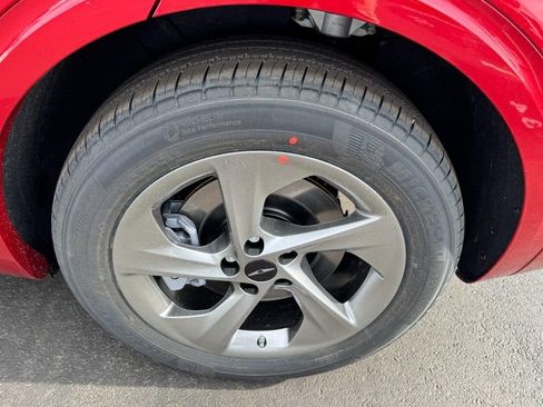 New 2026 Genesis GV70 2.5T Select image 6