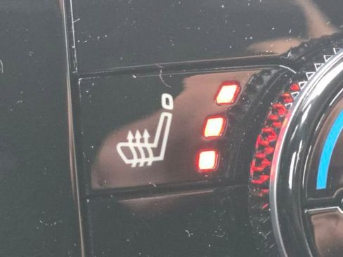 New 2026 Nissan Pathfinder SV image 29