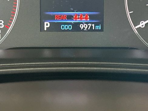 Used 2025 Toyota Corolla LE FWD image 48