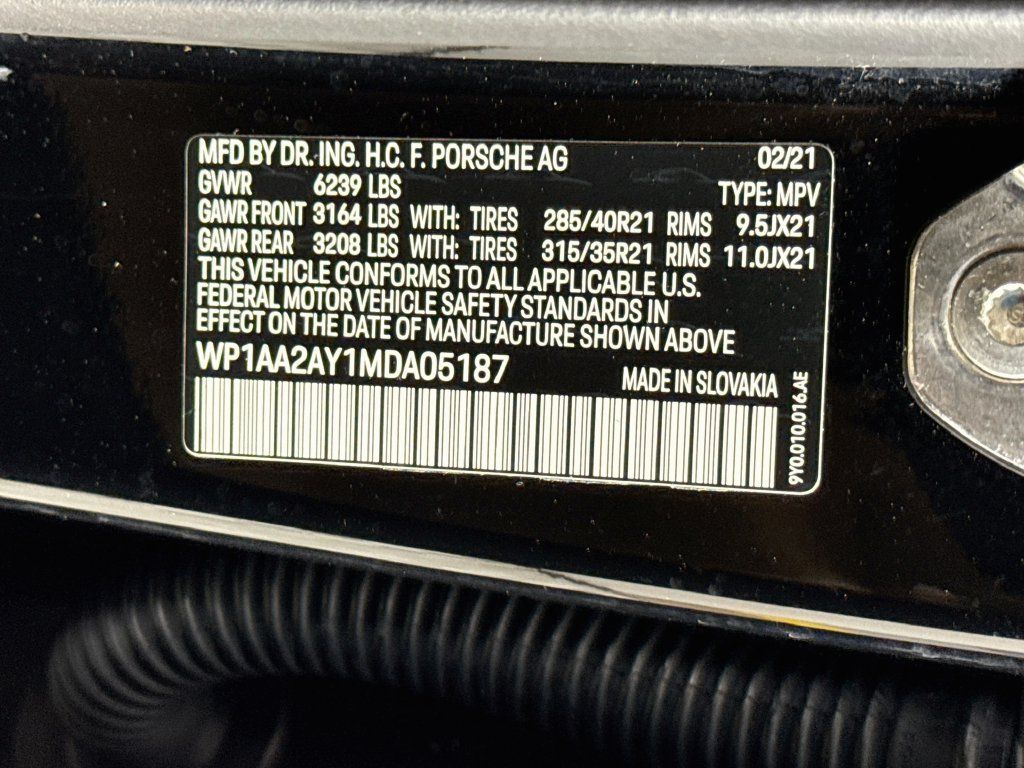 Used 2021 Porsche Cayenne AWD/4WD image 34