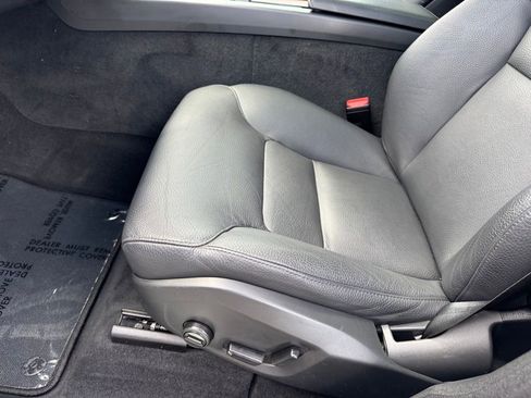 Used 2023 Volvo XC60 B5 Plus image 37