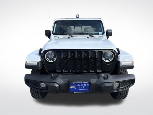 Used 2023 Jeep Gladiator Willys image 11
