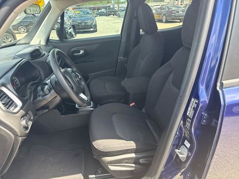 Used 2019 Jeep Renegade Sport w/ Sport Appearance Group FWD image 9