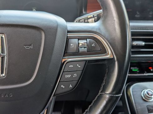 Used 2021 Lincoln Nautilus Reserve FWD image 18