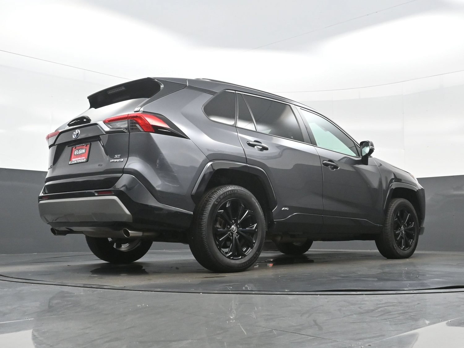 Used 2022 Toyota RAV4 SE w/ Convenience Package AWD/4WD image 33