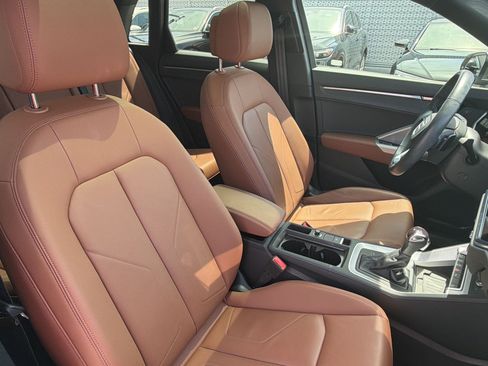 Certified 2024 Audi Q3 2.0T Premium AWD/4WD image 30