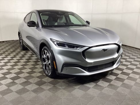 Used 2021 Ford Mustang Mach-E Premium image 1