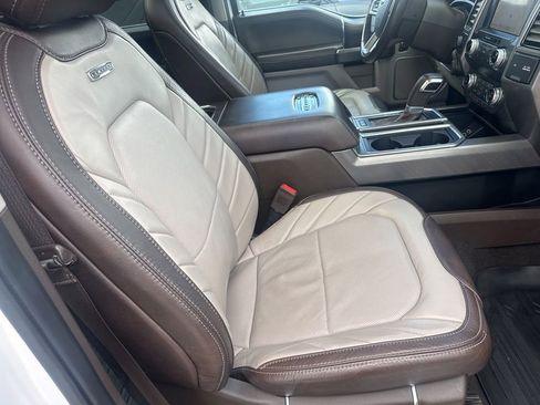 Used 2019 Ford F150 Limited image 30