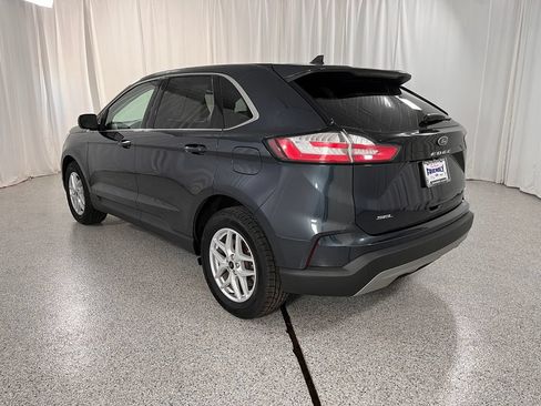 Used 2023 Ford Edge SEL w/ Convenience Package AWD/4WD image 9