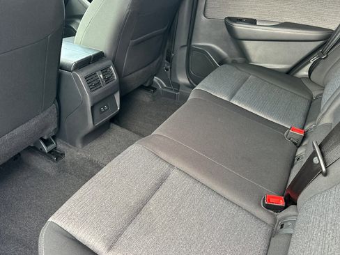 Used 2023 Nissan Rogue SV image 12