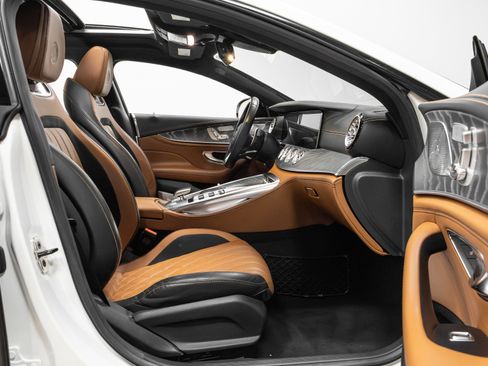 Used 2019 Mercedes-Benz AMG GT 63 S w/ Driver Assistance Package image 22