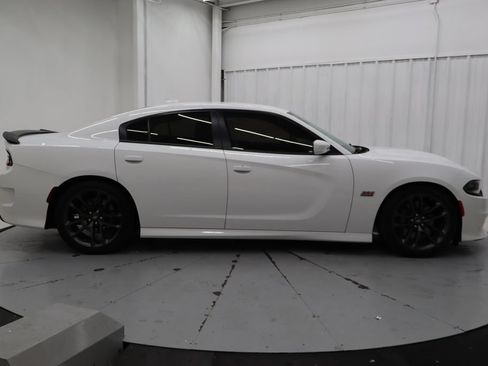 Used 2021 Dodge Charger Scat Pack w/ Plus Group RWD image 2