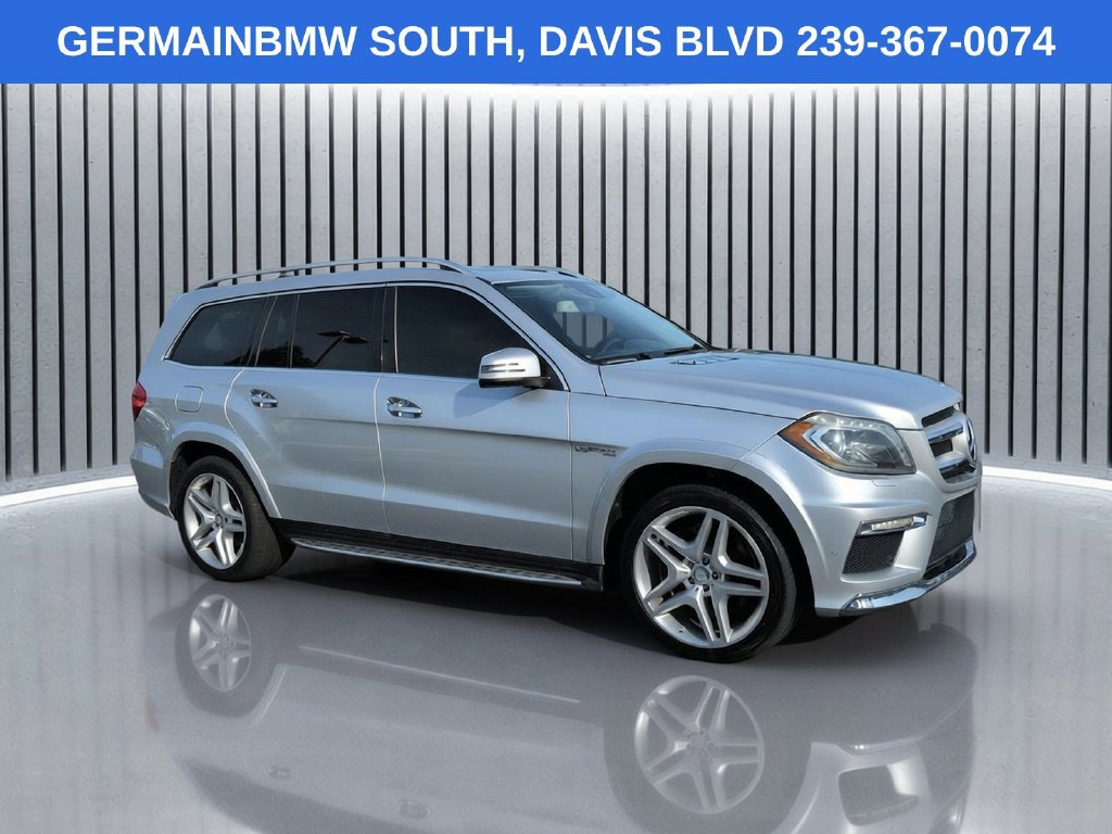Used 2015 Mercedes-Benz GL 550 4MATIC image 3