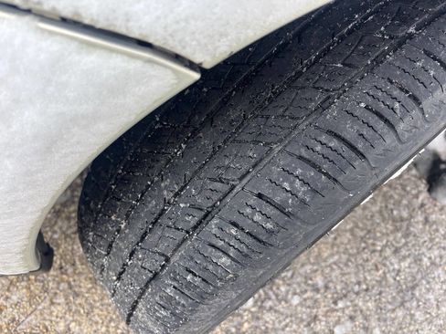 Used 2005 Subaru Outback 2.5XT Limited image 17