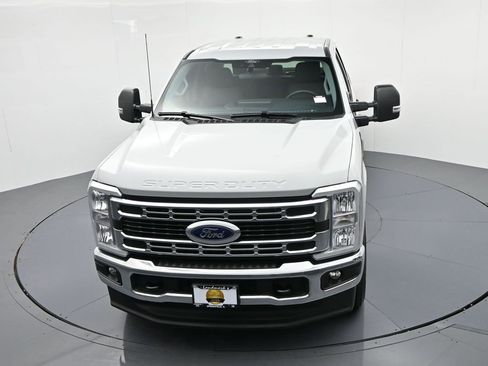 Used 2025 Ford F250 XLT image 16