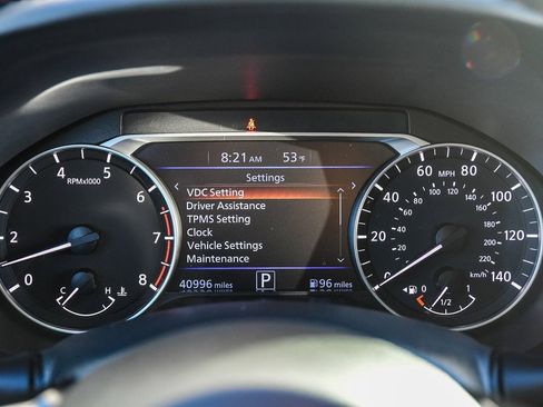 Used 2023 Nissan Altima 2.5 SR image 21