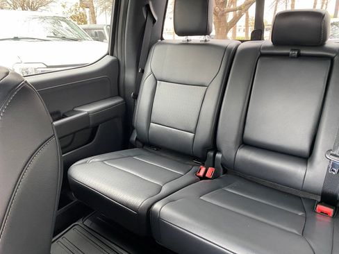 Certified 2025 Ford F150 Lariat w/ Equipment Group 501A Mid image 19