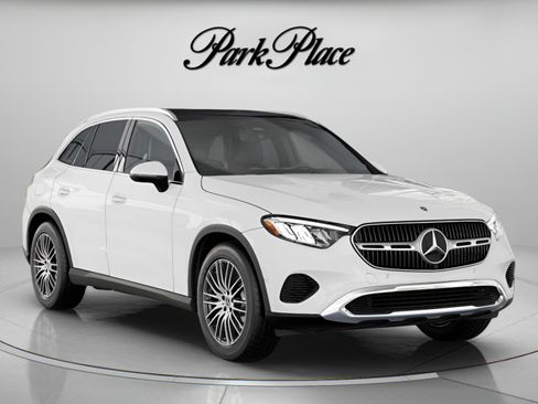 Used 2026 Mercedes-Benz GLC 300 image 31