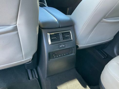 Certified 2024 MAZDA CX-90 3.3 Turbo w/ Premium Package image 26