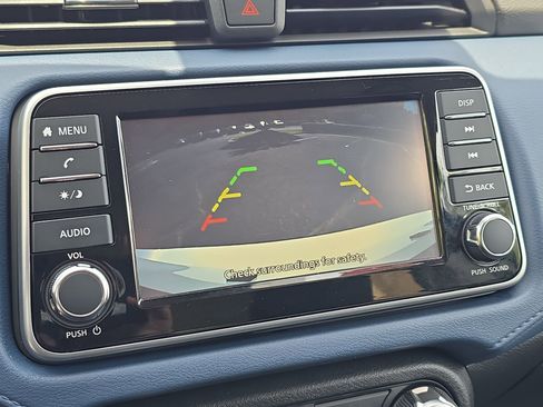 Used 2025 Nissan Versa SV w/ Trunk Package image 19