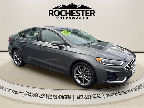 Used 2020 Ford Fusion SEL image 13