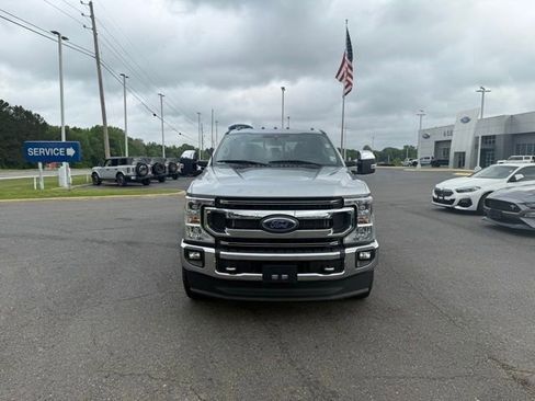 Used 2022 Ford F250 XLT w/ XLT Premium Package image 2