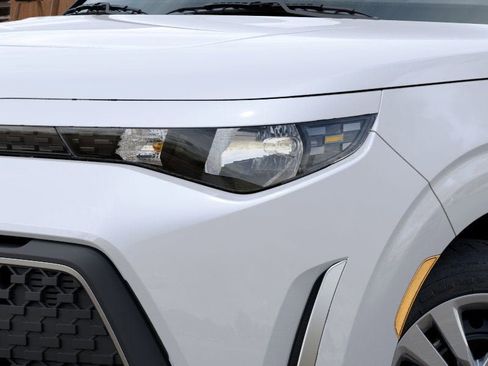 New 2025 Kia Soul LX image 36