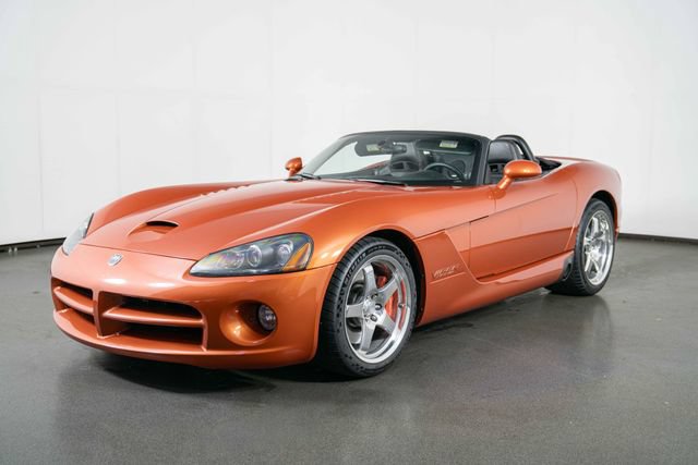 Used 2005 Dodge Viper SRT-10 w/ Copperhead Edition Group RWD image 4