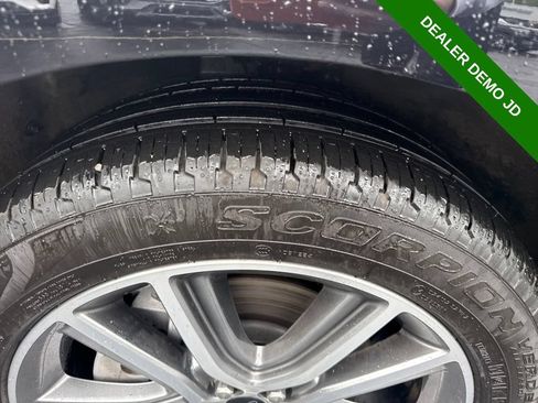 Used 2024 Ford Edge Titanium w/ Equipment Group 301A AWD/4WD image 20