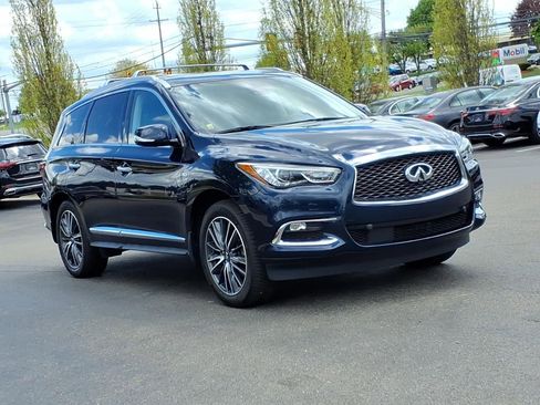 Used 2020 INFINITI QX60 Luxe w/ Sensory Package AWD/4WD image 8