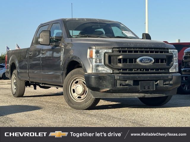 Used 2022 Ford F250 XL w/ Power Equipment Group RWD image 2