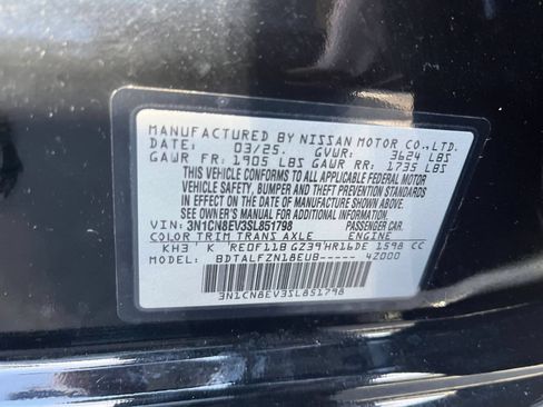 Used 2025 Nissan Versa SV FWD image 22