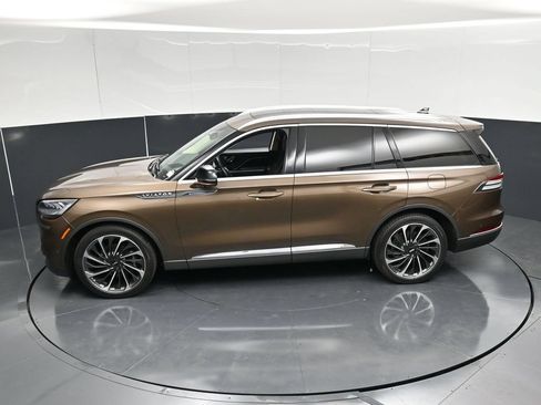 Used 2022 Lincoln Aviator Reserve w/ Equipment Group 201A AWD/4WD image 52
