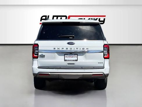 Used 2024 Ford Expedition Max King Ranch RWD image 6