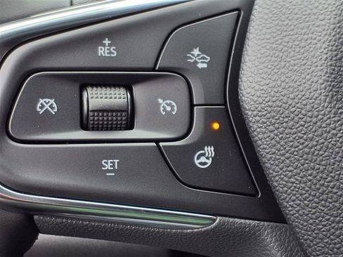 New 2026 Chevrolet Trax LT w/ LT Convenience Package FWD image 7