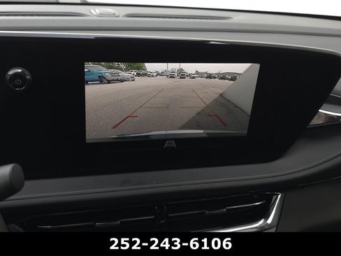 Used 2025 Buick Envista Avenir image 16